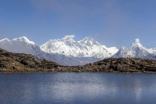 everest-lake